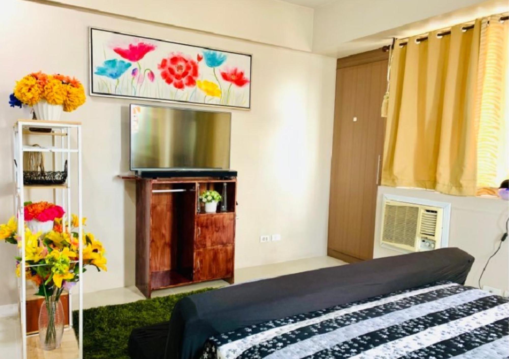 One Palm Tree Villas Condominium - Studio 7Th Fl With Balcony - Across Terminal 3 Airport Pasay Luaran gambar