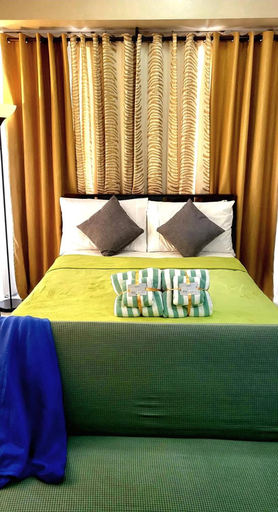 One Palm Tree Villas Condominium - Studio 7Th Fl With Balcony - Across Terminal 3 Airport Pasay Luaran gambar