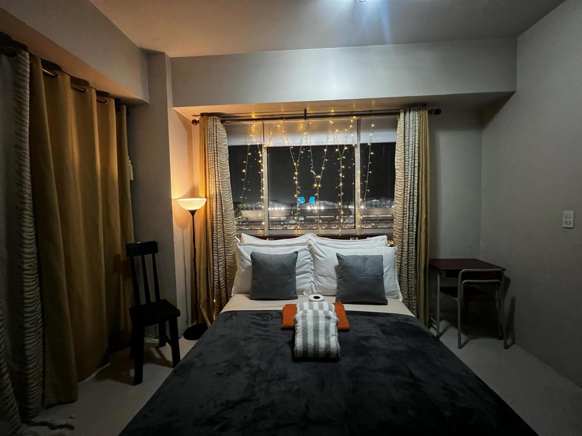One Palm Tree Villas Condominium - Studio 7Th Fl With Balcony - Across Terminal 3 Airport Pasay Luaran gambar