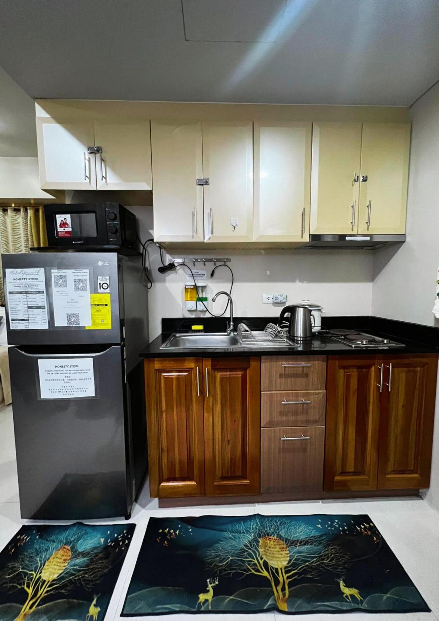One Palm Tree Villas Condominium - Studio 7Th Fl With Balcony - Across Terminal 3 Airport Pasay Luaran gambar